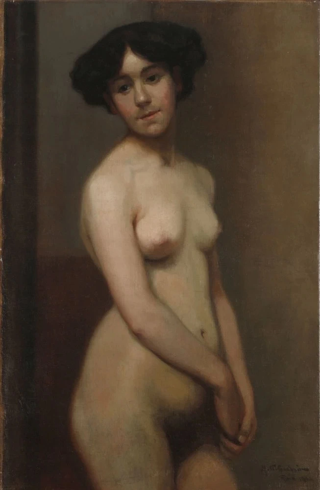 Nudo in piedi